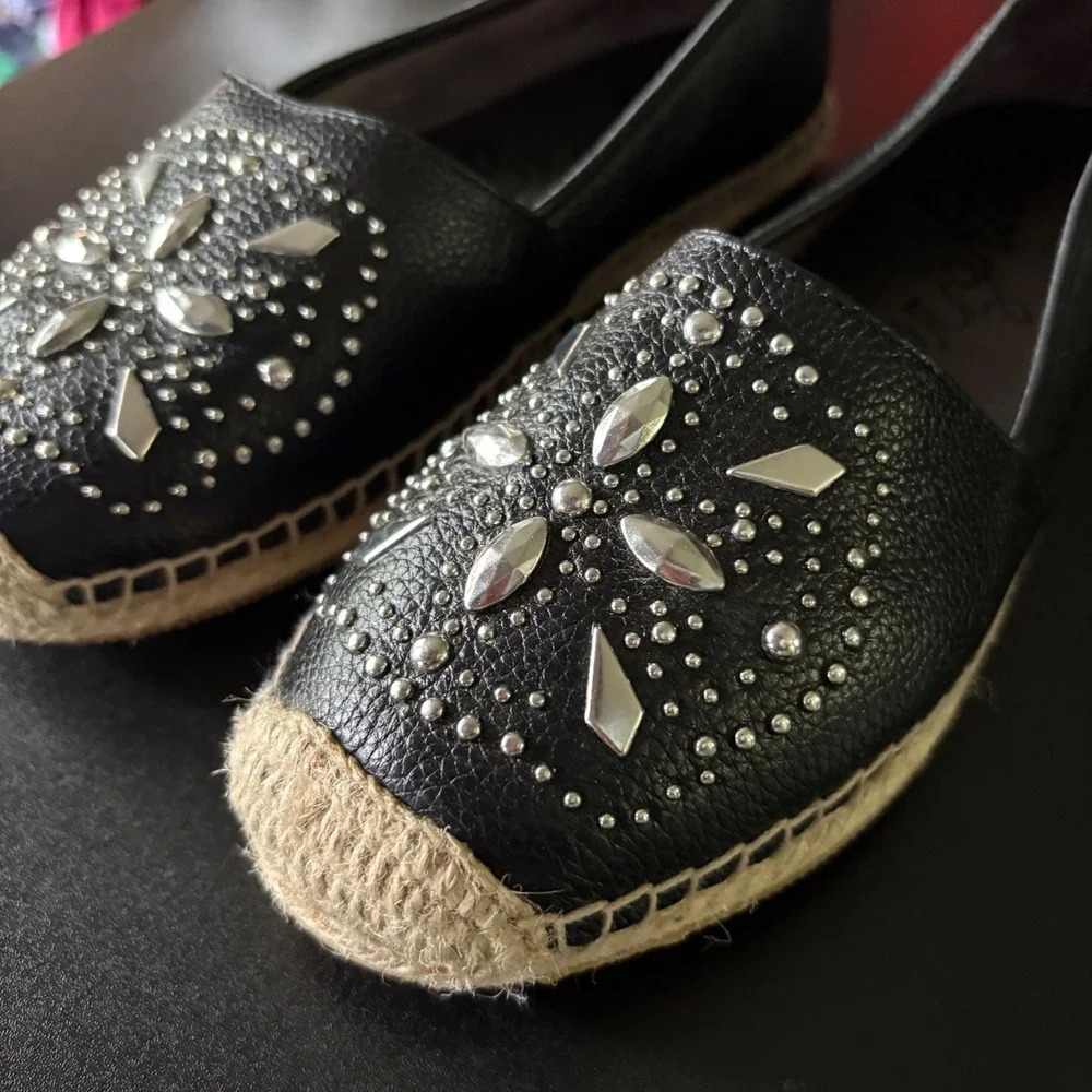 Black leather espadrille Brighton bedazzle silver stud design size 8 flats